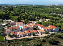 Residence la provence, Aparthotel la provence long term apartment rental for long stay, long term rental close to fos sur mer, martigues, istres, port de marseille, miramas